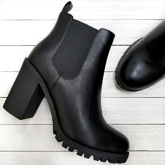 Shoes - New Black Chelsea Lug Combat Ankle Boots Booties